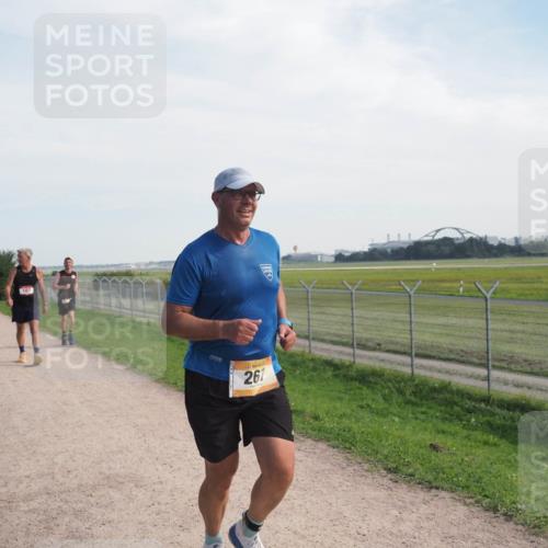 08.09.2024 - Airport Race Miley Keyser http://msf.ph/oto/7050477 08.09.2024 12:20:12 Laufen 154, 107, 261 meine-sportfotos.de