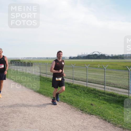 08.09.2024 - Airport Race Miley Keyser http://msf.ph/oto/7050482 08.09.2024 12:20:16 Laufen 107, 154 meine-sportfotos.de