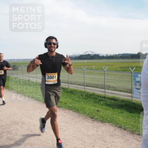 08.09.2024 - Airport Race Miley Keyser http://msf.ph/oto/7050618 08.09.2024 12:20:55 Laufen 324, 3001, 3001 meine-sportfotos.de