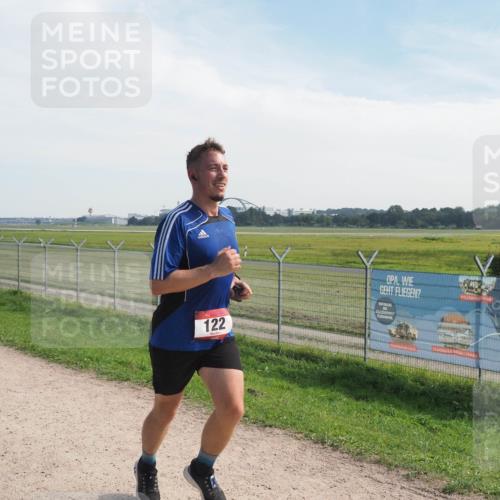 08.09.2024 - Airport Race Miley Keyser http://msf.ph/oto/7050714 08.09.2024 12:21:32 Laufen 122 meine-sportfotos.de