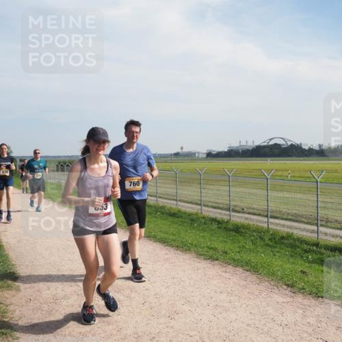08.09.2024 - Airport Race Miley Keyser http://msf.ph/oto/7050750 08.09.2024 12:21:47 Laufen 878, 336, 53, 760 meine-sportfotos.de