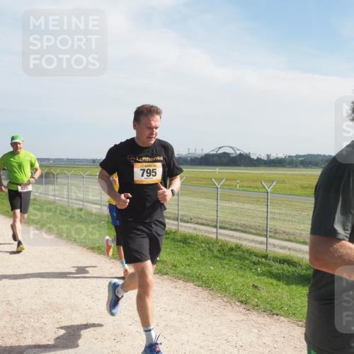 08.09.2024 - Airport Race Miley Keyser http://msf.ph/oto/7050815 08.09.2024 12:22:12 Laufen 573, 228, 795 meine-sportfotos.de