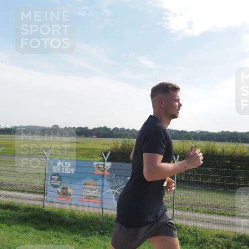 08.09.2024 - Airport Race Miley Keyser http://msf.ph/oto/7050935 08.09.2024 12:22:55 Laufen  meine-sportfotos.de