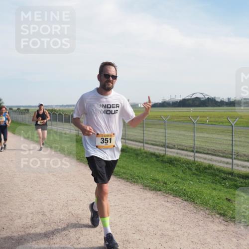 08.09.2024 - Airport Race Miley Keyser http://msf.ph/oto/7050977 08.09.2024 12:23:14 Laufen 423, 1496, 351 meine-sportfotos.de