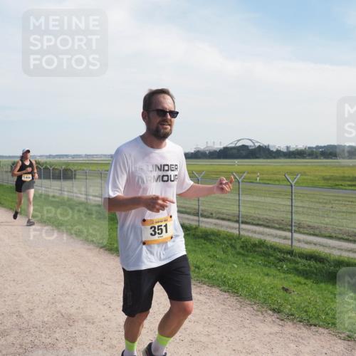 08.09.2024 - Airport Race Miley Keyser http://msf.ph/oto/7050979 08.09.2024 12:23:14 Laufen 423, 1496, 351 meine-sportfotos.de