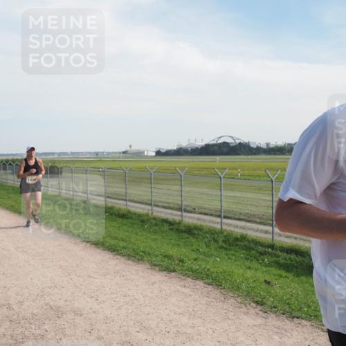 08.09.2024 - Airport Race Miley Keyser http://msf.ph/oto/7050981 08.09.2024 12:23:15 Laufen 423, 1496 meine-sportfotos.de