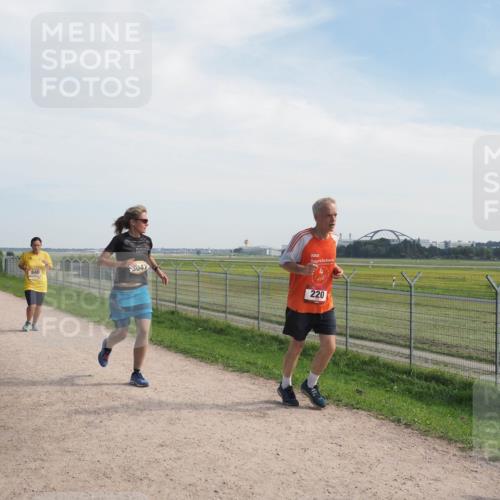 08.09.2024 - Airport Race Miley Keyser http://msf.ph/oto/7051274 08.09.2024 12:25:22 Laufen 366, 840, 3047, 220 meine-sportfotos.de