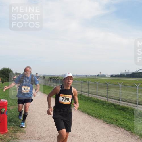 08.09.2024 - Airport Race Miley Keyser http://msf.ph/oto/7051519 08.09.2024 12:26:49 Laufen 440, 790, 0 meine-sportfotos.de