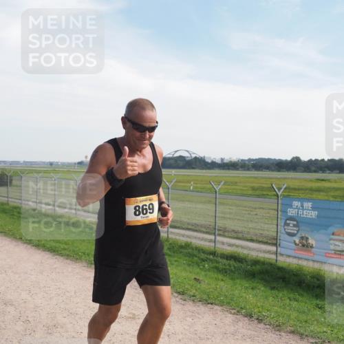 08.09.2024 - Airport Race Miley Keyser http://msf.ph/oto/7051556 08.09.2024 12:26:57 Laufen 869 meine-sportfotos.de