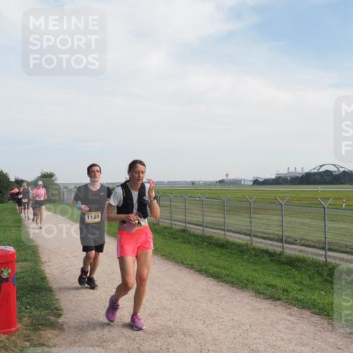 08.09.2024 - Airport Race Miley Keyser http://msf.ph/oto/7051582 08.09.2024 12:27:08 Laufen 1180 meine-sportfotos.de