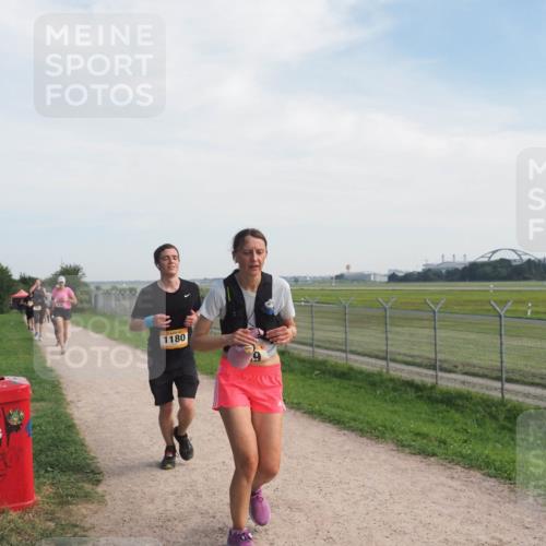 08.09.2024 - Airport Race Miley Keyser http://msf.ph/oto/7051585 08.09.2024 12:27:09 Laufen 6, 1180 meine-sportfotos.de