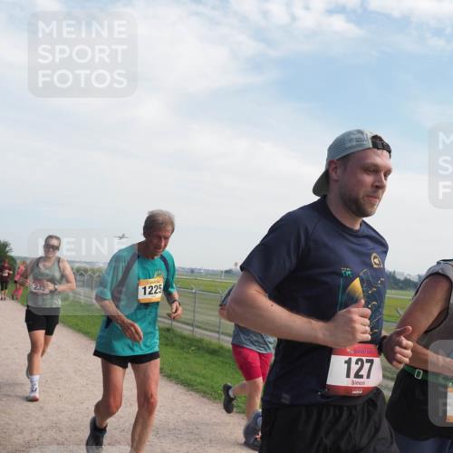 08.09.2024 - Airport Race Miley Keyser http://msf.ph/oto/7051674 08.09.2024 12:27:38 Laufen 233, 1225, 127, 42 meine-sportfotos.de