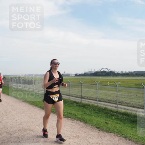 08.09.2024 - Airport Race Miley Keyser http://msf.ph/oto/7051764 08.09.2024 12:28:13 Laufen 839, 564, 1379, 238 meine-sportfotos.de