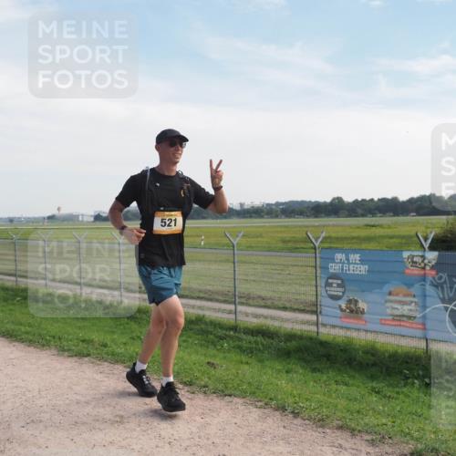 08.09.2024 - Airport Race Miley Keyser http://msf.ph/oto/7051941 08.09.2024 12:29:07 Laufen 521 meine-sportfotos.de