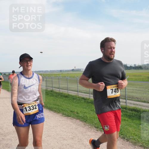 08.09.2024 - Airport Race Miley Keyser http://msf.ph/oto/7052203 08.09.2024 12:30:56 Laufen 1414, 1332, 745 meine-sportfotos.de