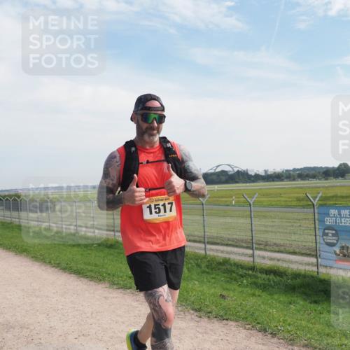 08.09.2024 - Airport Race Miley Keyser http://msf.ph/oto/7052408 08.09.2024 12:32:23 Laufen 383, 932, 1517 meine-sportfotos.de