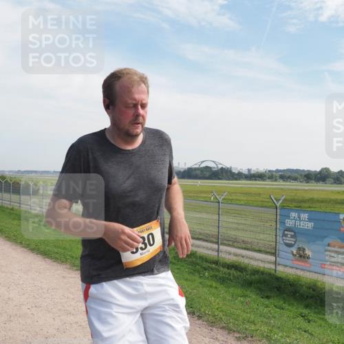 08.09.2024 - Airport Race Miley Keyser http://msf.ph/oto/7052455 08.09.2024 12:32:33 Laufen 30 meine-sportfotos.de