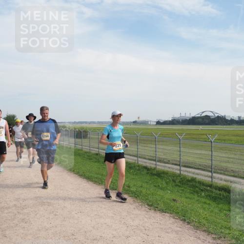 08.09.2024 - Airport Race Miley Keyser http://msf.ph/oto/7052569 08.09.2024 12:33:24 Laufen 812, 15, 1266, 329 meine-sportfotos.de