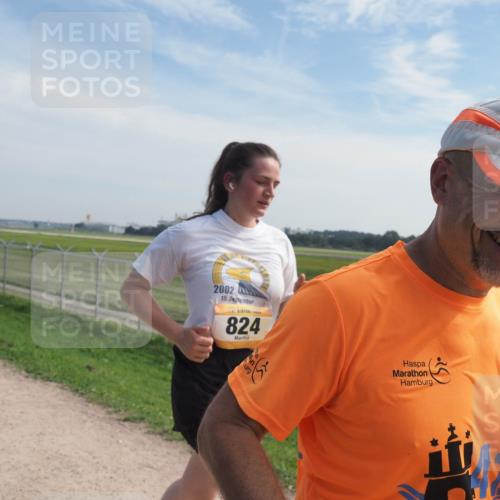 08.09.2024 - Airport Race Miley Keyser http://msf.ph/oto/7052724 08.09.2024 12:34:19 Laufen 2002, 15, 824 meine-sportfotos.de