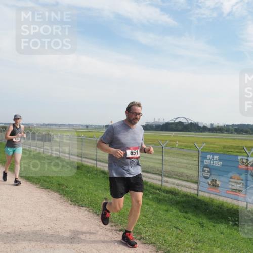 08.09.2024 - Airport Race Miley Keyser http://msf.ph/oto/7052894 08.09.2024 12:35:33 Laufen 652, 651 meine-sportfotos.de