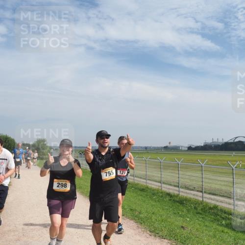 08.09.2024 - Airport Race Miley Keyser http://msf.ph/oto/7053044 08.09.2024 12:36:50 Laufen 151, 298, 755, 121 meine-sportfotos.de