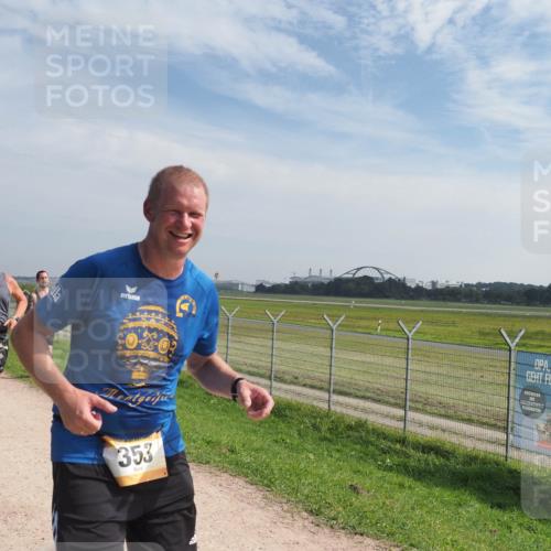 08.09.2024 - Airport Race Miley Keyser http://msf.ph/oto/7053069 08.09.2024 12:36:58 Laufen 533, 1325, 353 meine-sportfotos.de