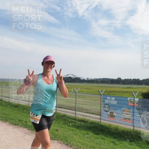 08.09.2024 - Airport Race Miley Keyser http://msf.ph/oto/7053134 08.09.2024 12:37:25 Laufen 717 meine-sportfotos.de