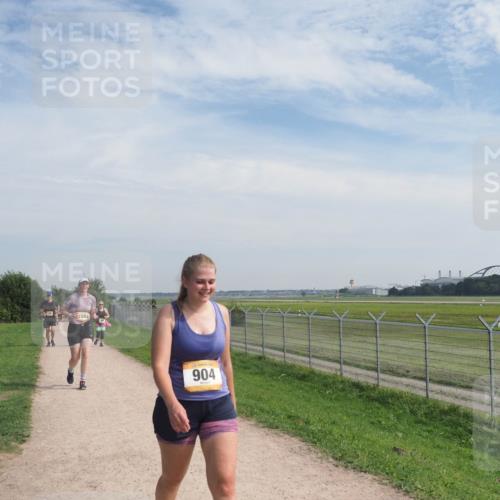 08.09.2024 - Airport Race Miley Keyser http://msf.ph/oto/7053206 08.09.2024 12:37:56 Laufen 502, 904 meine-sportfotos.de