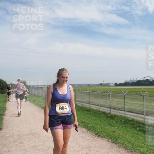08.09.2024 - Airport Race Miley Keyser http://msf.ph/oto/7053208 08.09.2024 12:37:56 Laufen 1502, 904 meine-sportfotos.de