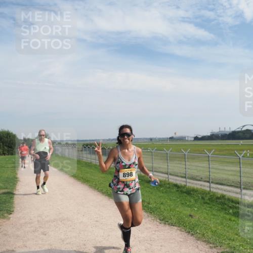 08.09.2024 - Airport Race Miley Keyser http://msf.ph/oto/7053252 08.09.2024 12:38:13 Laufen 898 meine-sportfotos.de