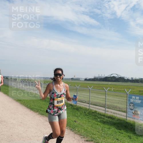 08.09.2024 - Airport Race Miley Keyser http://msf.ph/oto/7053255 08.09.2024 12:38:13 Laufen 898 meine-sportfotos.de