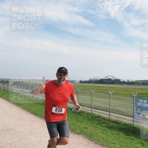 08.09.2024 - Airport Race Miley Keyser http://msf.ph/oto/7053271 08.09.2024 12:38:22 Laufen 1039, 1418, 235 meine-sportfotos.de