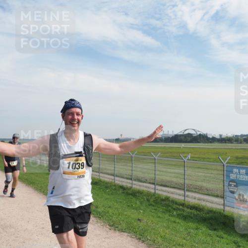 08.09.2024 - Airport Race Miley Keyser http://msf.ph/oto/7053283 08.09.2024 12:38:25 Laufen 1418, 1413, 1039, 1039 meine-sportfotos.de