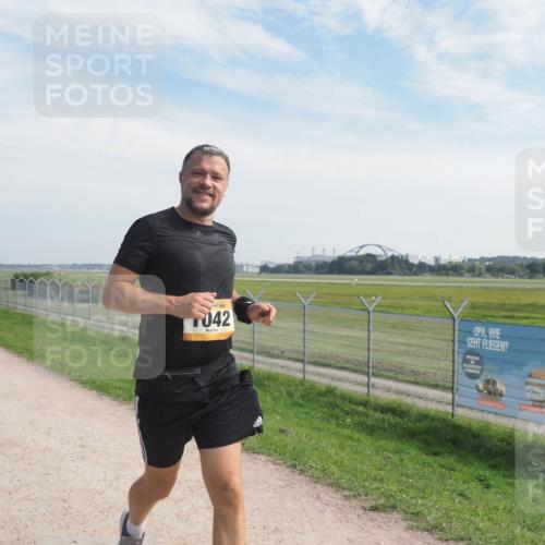 08.09.2024 - Airport Race Miley Keyser http://msf.ph/oto/7053308 08.09.2024 12:38:32 Laufen 042 meine-sportfotos.de