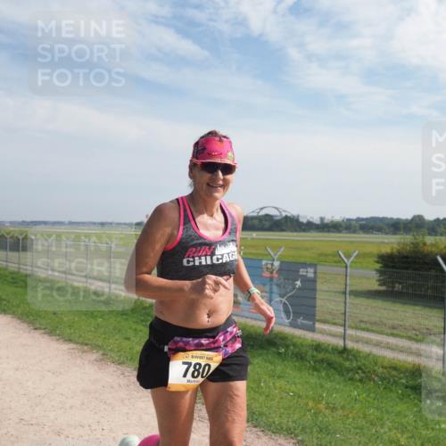08.09.2024 - Airport Race Miley Keyser http://msf.ph/oto/7053428 08.09.2024 12:39:20 Laufen 780 meine-sportfotos.de