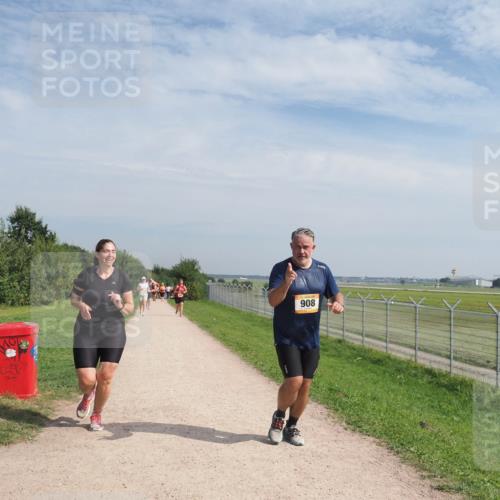 08.09.2024 - Airport Race Miley Keyser http://msf.ph/oto/7053675 08.09.2024 12:41:41 Laufen 908 meine-sportfotos.de