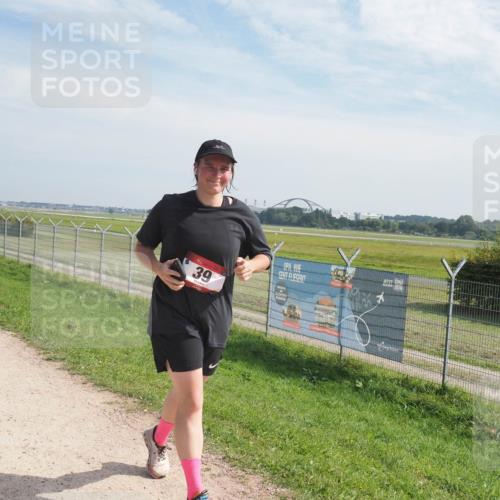 08.09.2024 - Airport Race Miley Keyser http://msf.ph/oto/7053700 08.09.2024 12:41:57 Laufen 39 meine-sportfotos.de