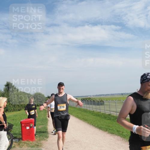 08.09.2024 - Airport Race Miley Keyser http://msf.ph/oto/7053747 08.09.2024 12:42:30 Laufen 701, 279 meine-sportfotos.de