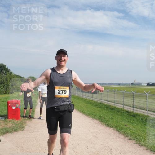 08.09.2024 - Airport Race Miley Keyser http://msf.ph/oto/7053753 08.09.2024 12:42:31 Laufen 701, 279 meine-sportfotos.de