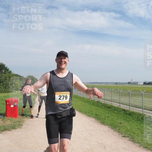 08.09.2024 - Airport Race Miley Keyser http://msf.ph/oto/7053754 08.09.2024 12:42:32 Laufen 701, 279 meine-sportfotos.de