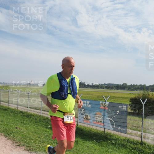 08.09.2024 - Airport Race Miley Keyser http://msf.ph/oto/7053875 08.09.2024 12:43:26 Laufen 923 meine-sportfotos.de