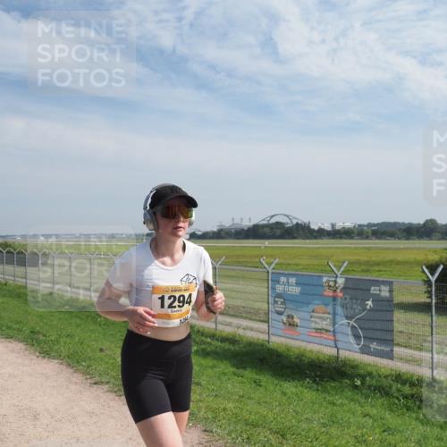 08.09.2024 - Airport Race Miley Keyser http://msf.ph/oto/7053890 08.09.2024 12:43:32 Laufen 1294, 1294 meine-sportfotos.de