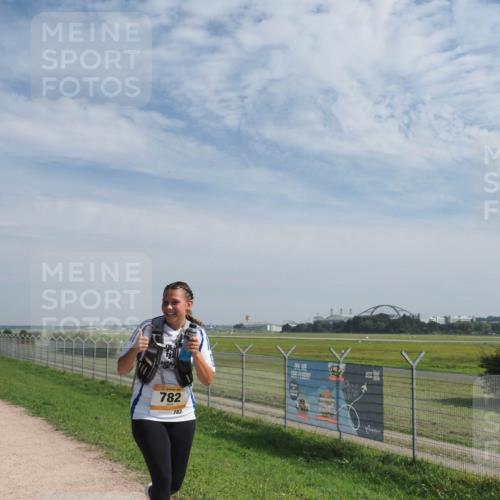 08.09.2024 - Airport Race Miley Keyser http://msf.ph/oto/7054042 08.09.2024 12:44:52 Laufen 782, 782 meine-sportfotos.de