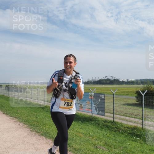 08.09.2024 - Airport Race Miley Keyser http://msf.ph/oto/7054046 08.09.2024 12:44:52 Laufen 782, 782 meine-sportfotos.de