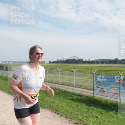 08.09.2024 - Airport Race Miley Keyser http://msf.ph/oto/7054082 08.09.2024 12:45:20 Laufen 00 meine-sportfotos.de