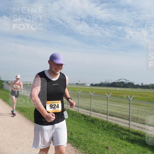 08.09.2024 - Airport Race Miley Keyser http://msf.ph/oto/7054307 08.09.2024 12:49:29 Laufen 1427, 924 meine-sportfotos.de