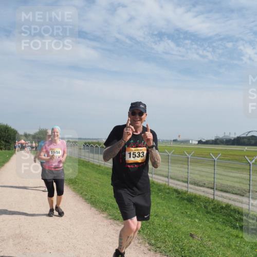 08.09.2024 - Airport Race Miley Keyser http://msf.ph/oto/7054371 08.09.2024 12:50:49 Laufen 1534, 1533 meine-sportfotos.de