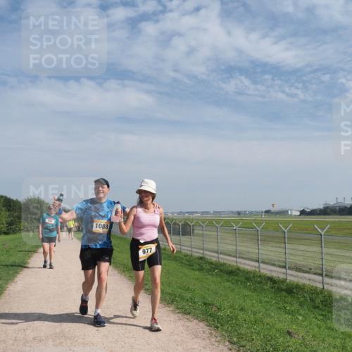 08.09.2024 - Airport Race Miley Keyser http://msf.ph/oto/7054418 08.09.2024 12:51:19 Laufen 102, 1088, 977 meine-sportfotos.de