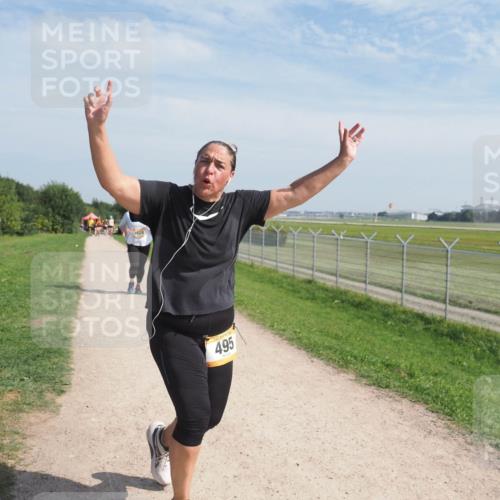 08.09.2024 - Airport Race Miley Keyser http://msf.ph/oto/7054519 08.09.2024 12:52:59 Laufen 1028, 495 meine-sportfotos.de
