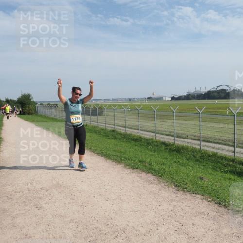 08.09.2024 - Airport Race Miley Keyser http://msf.ph/oto/7054627 08.09.2024 12:54:55 Laufen 1129 meine-sportfotos.de